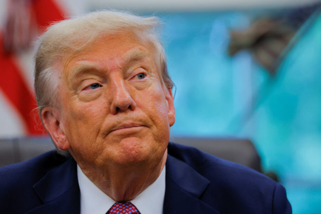 PM Modi Promised Me “NO OIL FROM RUSSIA” | Trump’s Explosive Claim Sets India Abuzz